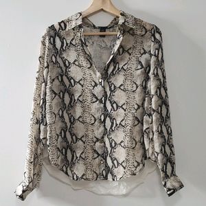 Snake Print long sleeve with Lace details